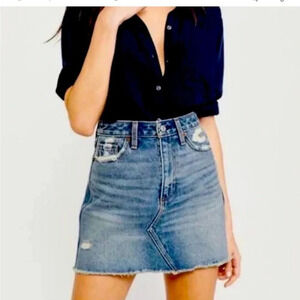 Abercrombie & Fitch Zoe Natural Rise Vintage A Line Skirt Distressed Denim 26